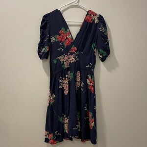 Trashy Diva Size Chart in Black and White